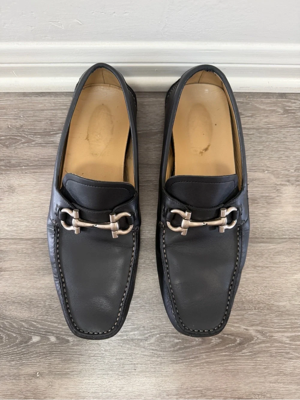 Salvatore Ferragamo classic black